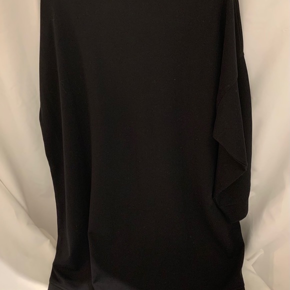 Moschino x H&M Oversized Black Dress - Picture 4 of 6